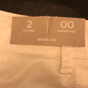 Chicos.  00 wide leg.  White.  New w tags